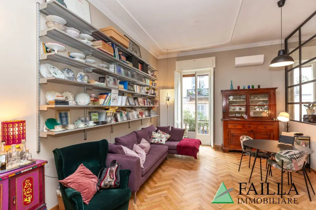 Elutuba - Restored Apartment with Balcony in Turin