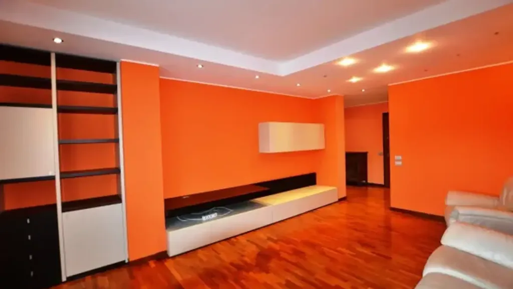 Séjour - Rearfacing Apartment with Balcony in Biella