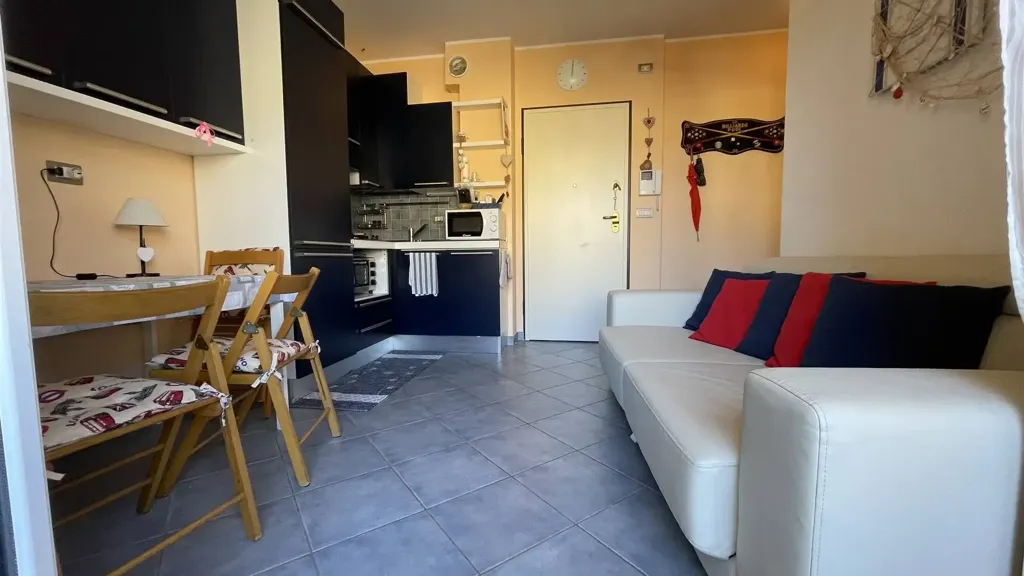 Séjour - Newly Built Apartment with Terraces in Noli