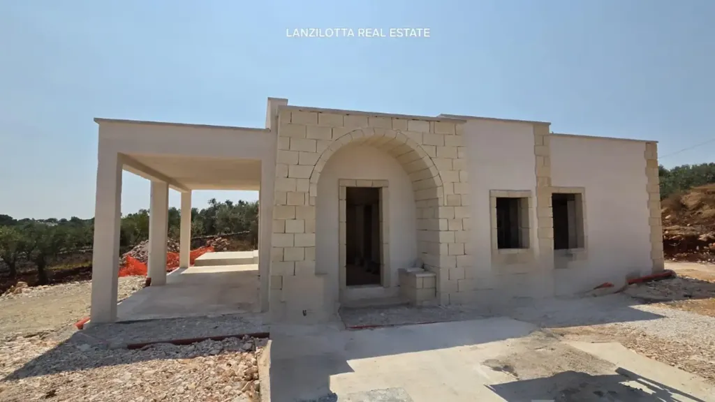 Extérieur - Unfinished Villa with Pool in Ostuni