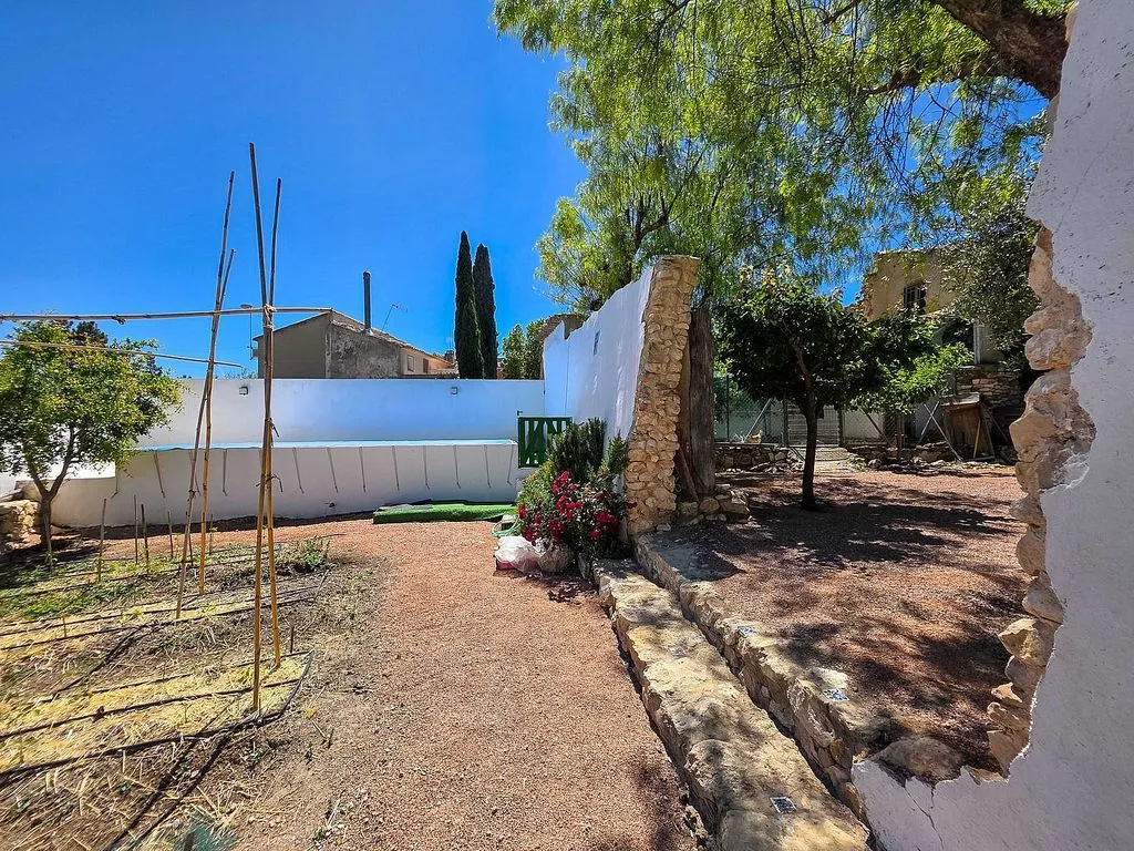 Jardin - Rustic House with Pool in Torre del Rico