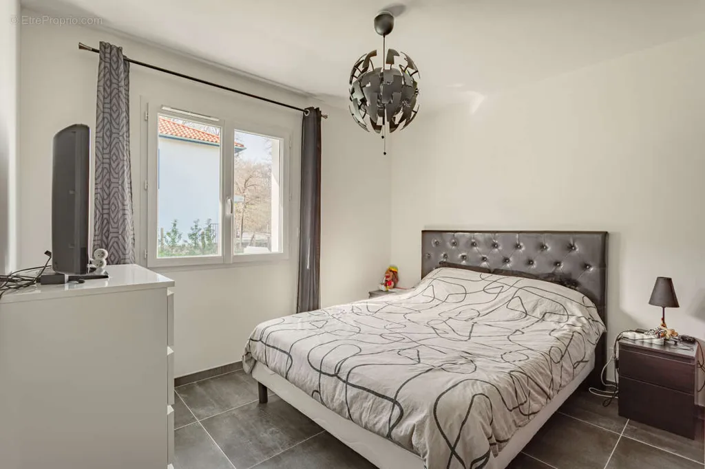 Chambres - Maison Neuve avec Piscine à Ascain
