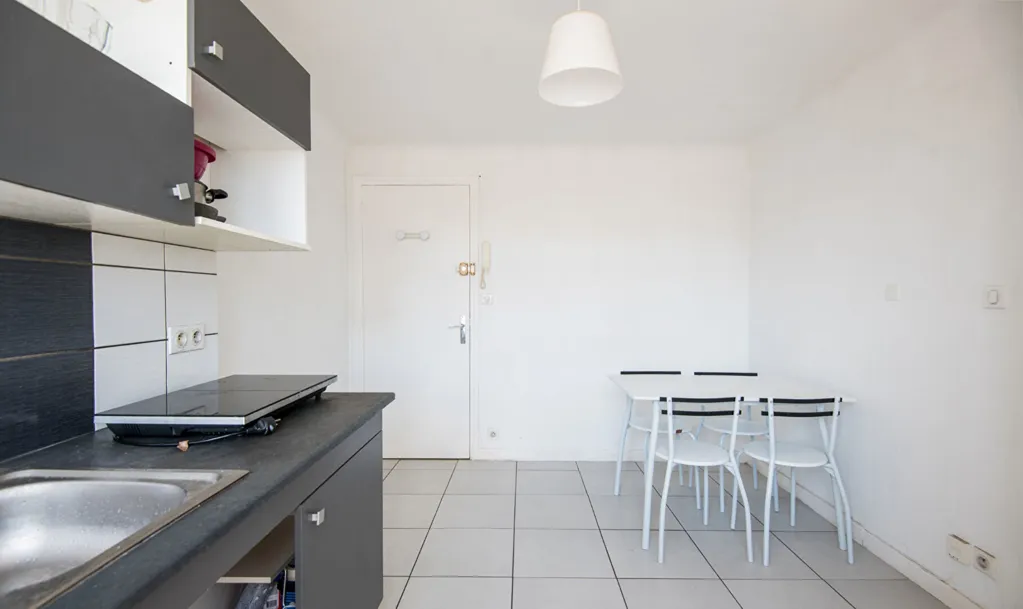 Cuisine - Appartement T1 Bis en Copropriété à Rodez