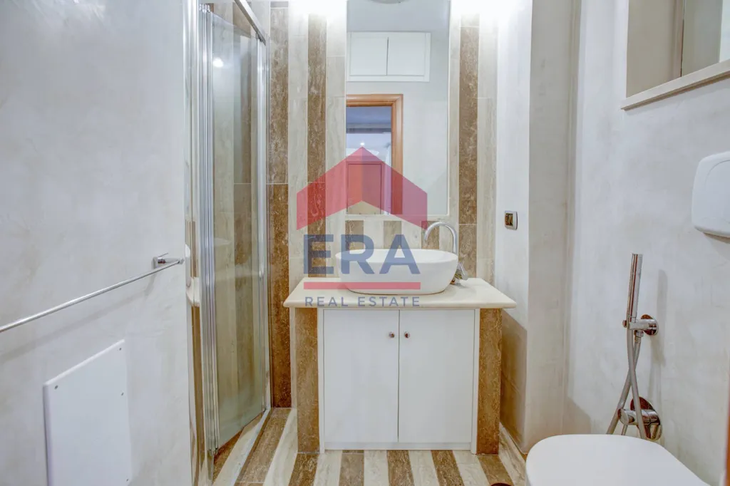 Salles de bain - Luxury Apartment with Balcony in Rome