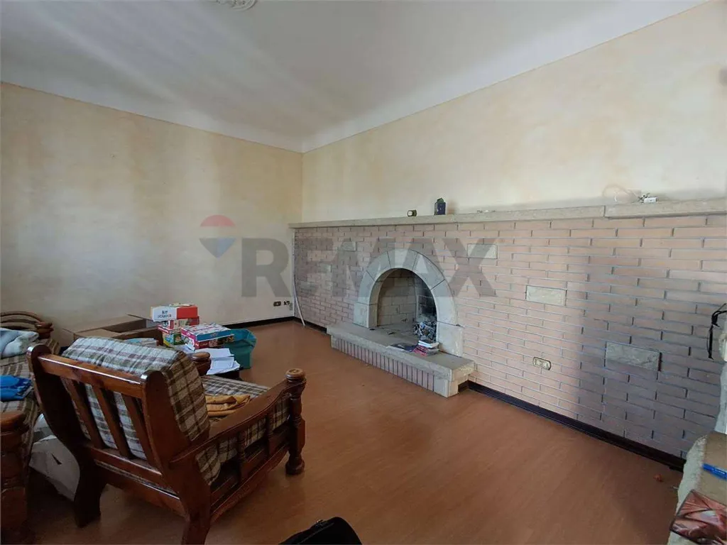 Elutuba - Villa with Terrace in Serravalle