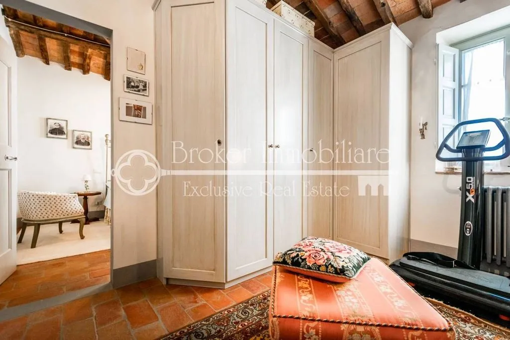 Bedrooms - Rustic Villa with Olive Grove in Massarosa
