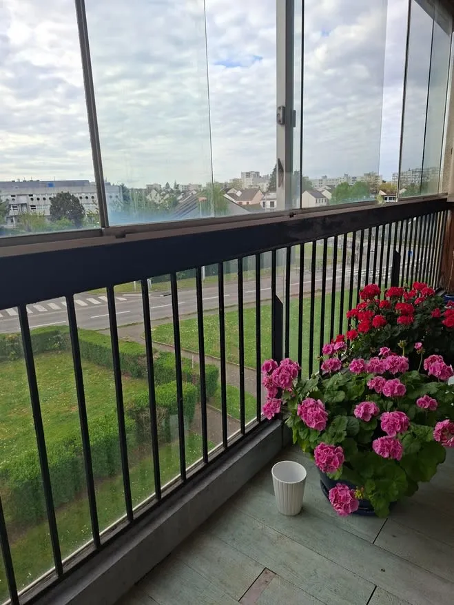 Rõdu - Charming 3-Piece Flat with Balcony in Quiet Area