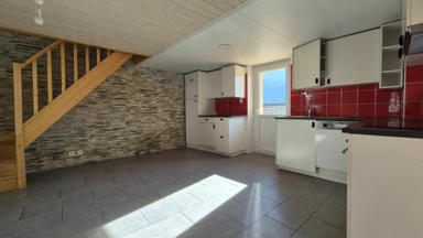 Cucina - Appartamento con vista montagna e terrazza a Fully