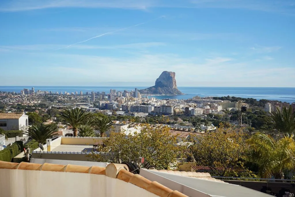 Rõdu - Luxury Villa with Sea Views in Calpe