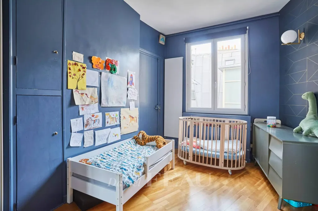 Magamistoad - Sunlit Apartment with Balcony in Paris 8th