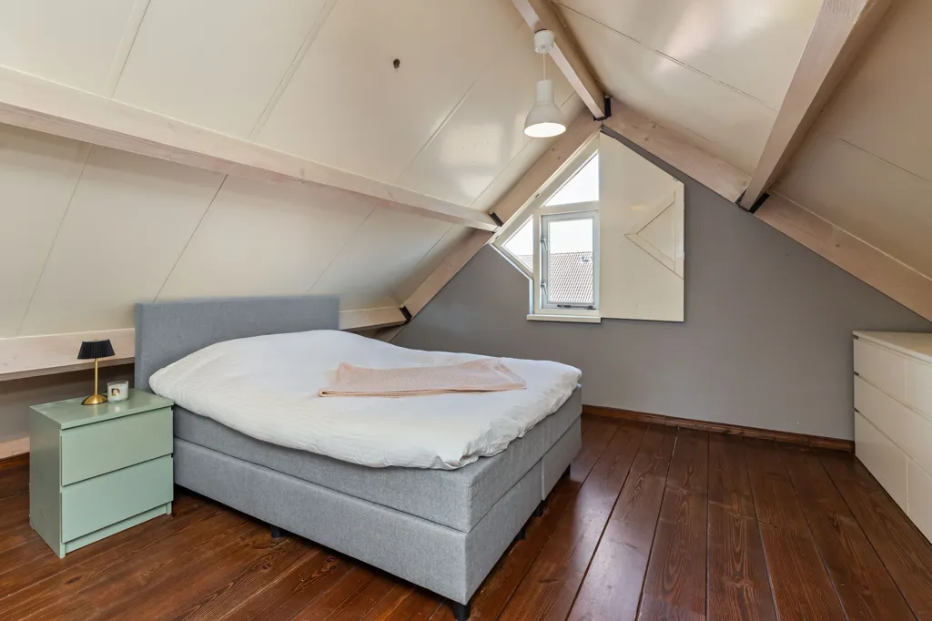 Magamistoad - Spacious Two-Storey House with Garden in Hoogenboomstraat