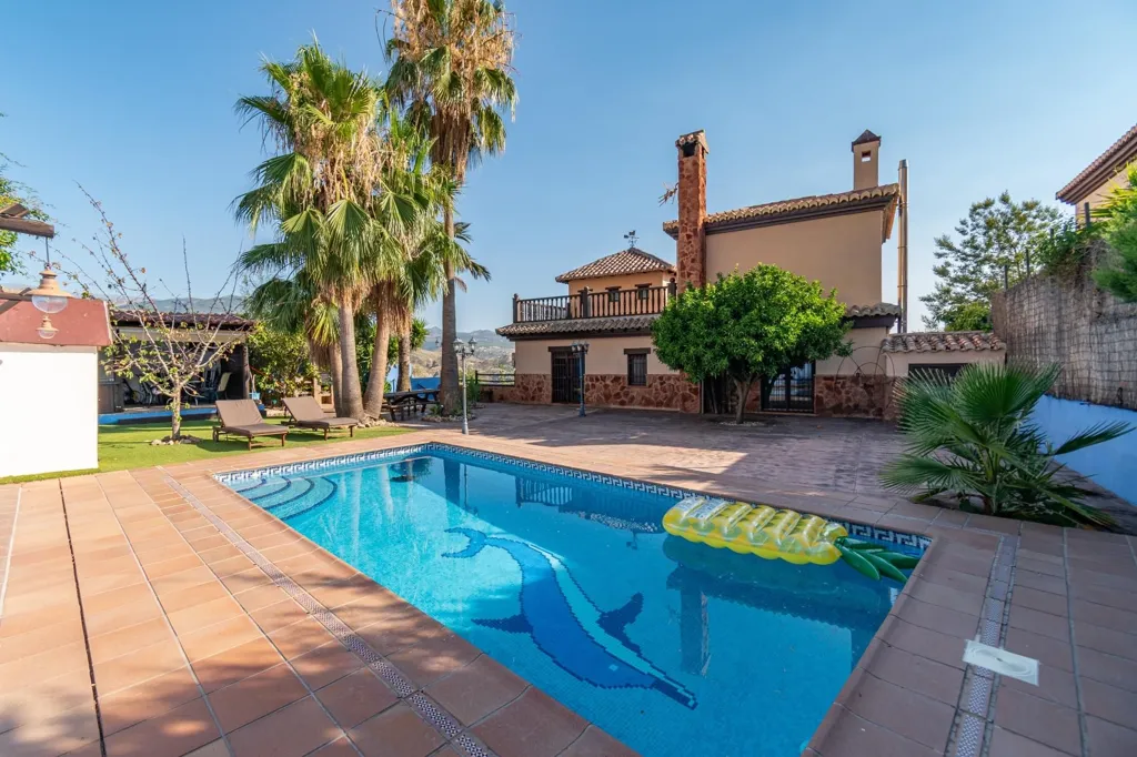 pool_area