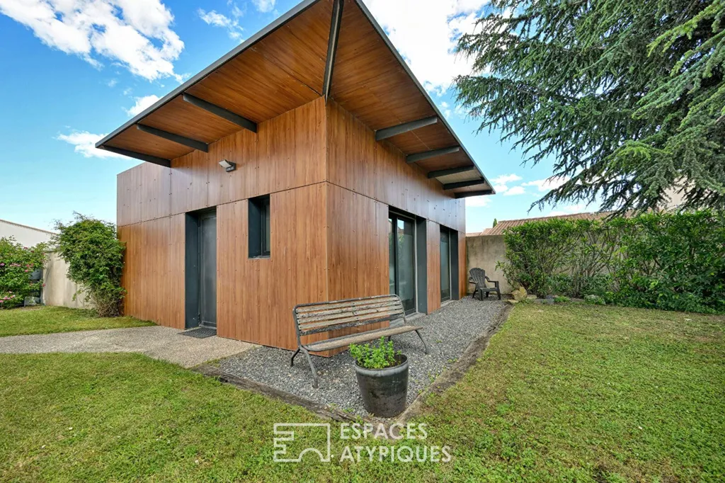 Garden - Renovated House with Pool and Studio in Caissargues