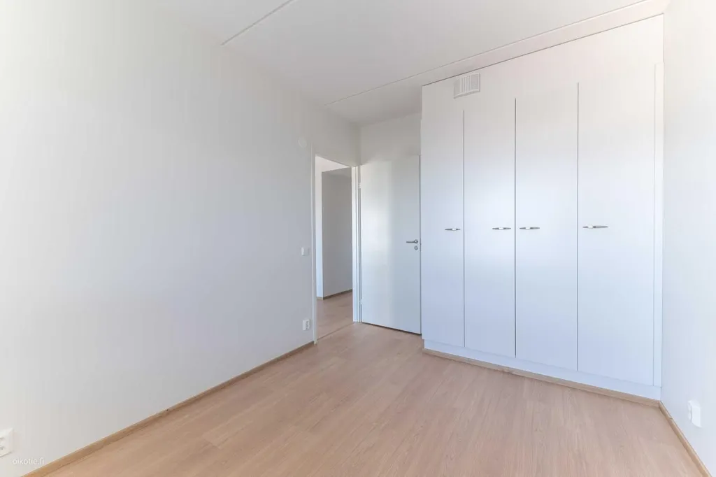 Pièces - Modern Apartment with Balcony in Helsinki