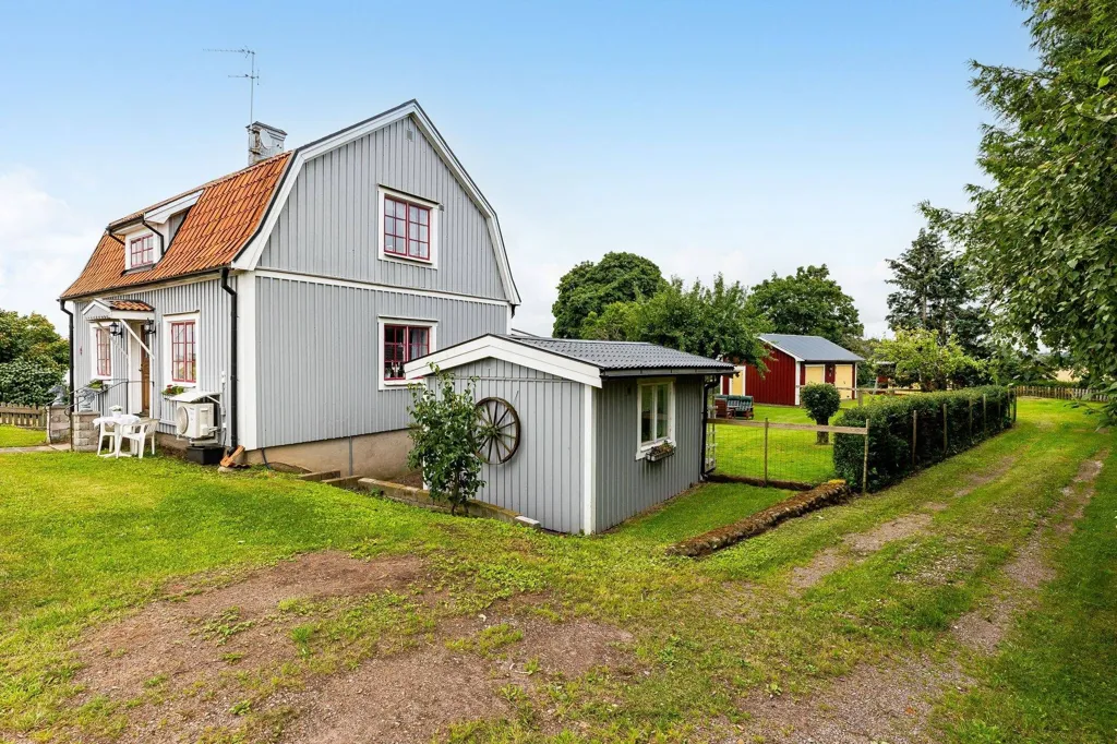 3-toaline maja asukohas Mjölby kommun