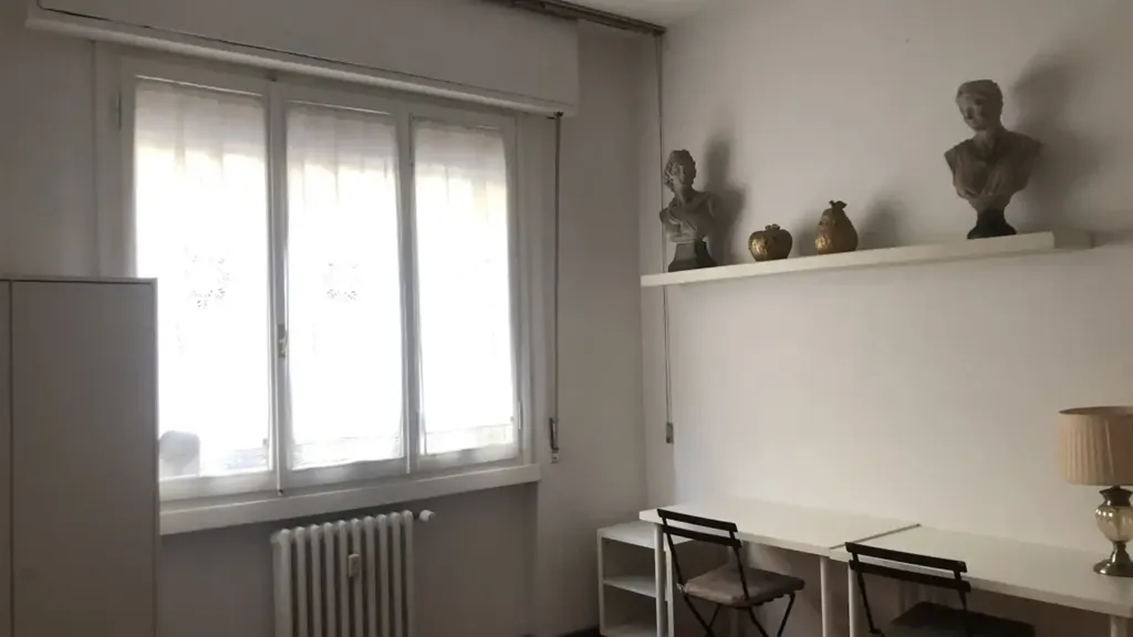 Studio - Trilocale with Balcony in Florence