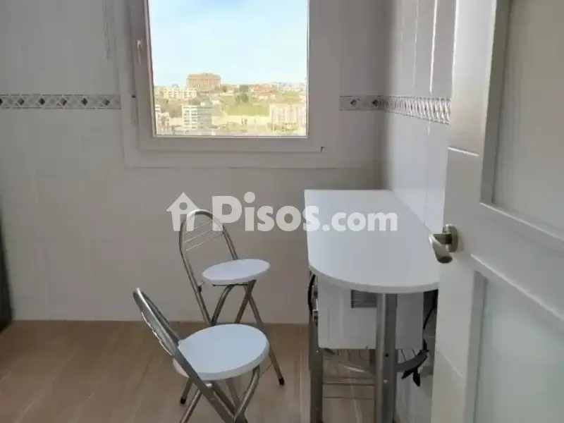 Köök - Modernised Flat near Santander Universities