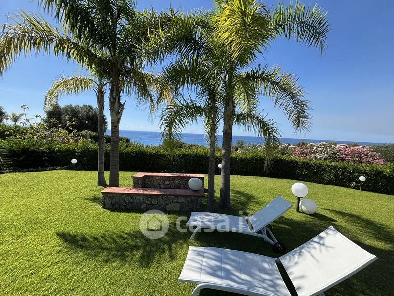 Jardin - Villa with Sea View and Pool in Diamante