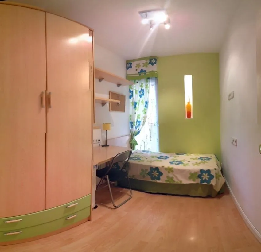 Magamistoad - Student-Friendly Flat with Terrace in Granada