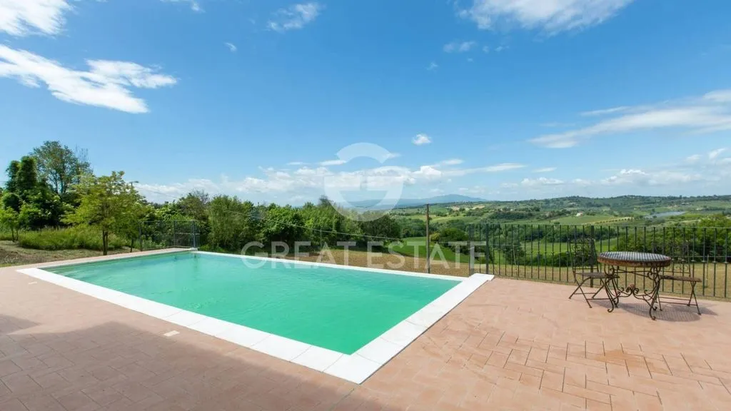 Piscine - Restored 19th-Century Farmhouse with Pool in Narni