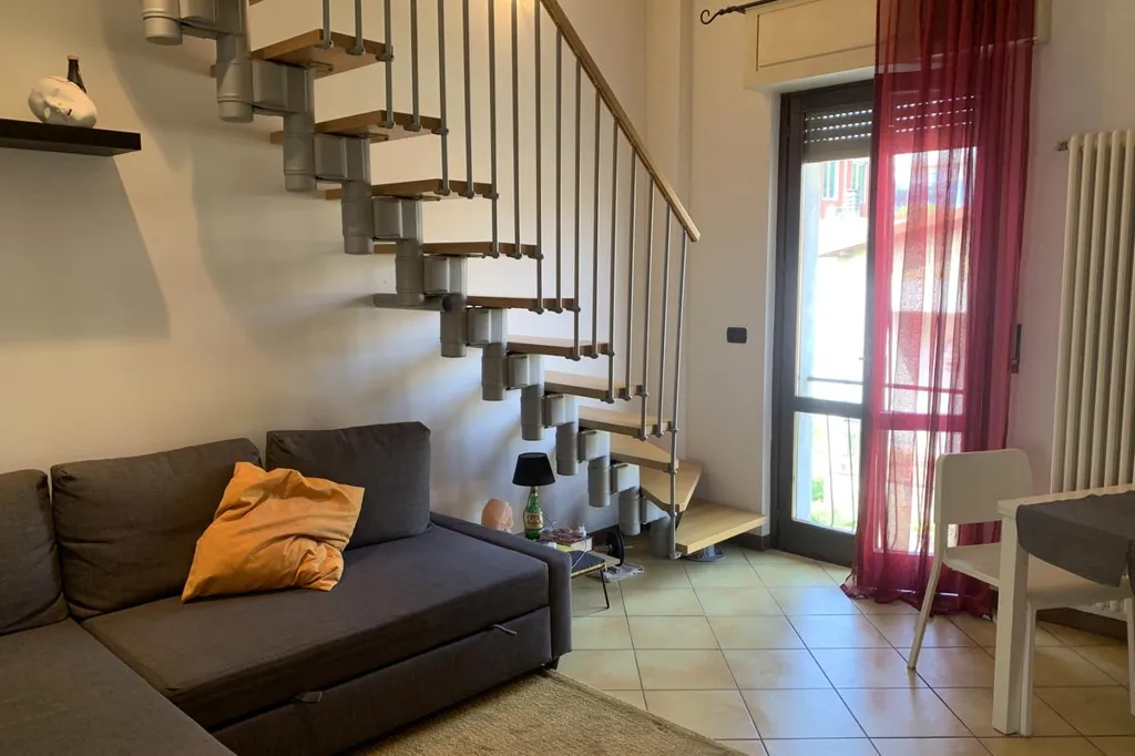 Living Room - Duplex Apartment with Balcony in Monza