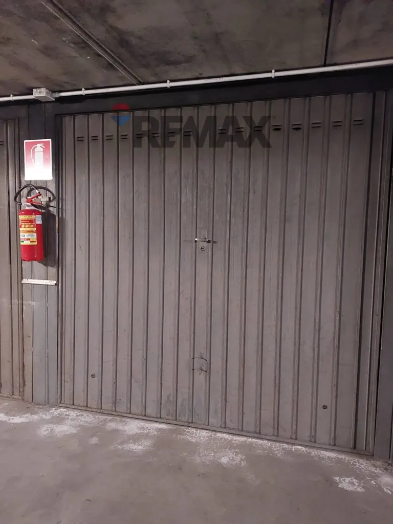 Garage - Garage Box in Expanding Area, Brugherio