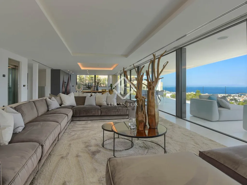 Elutuba - Modern Villa with Sea Views in Ibiza