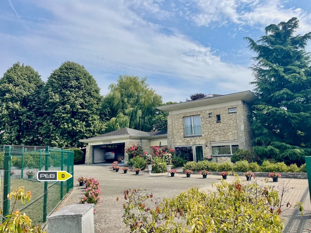 Esterno - Modernist Villa with Garden in Lasne