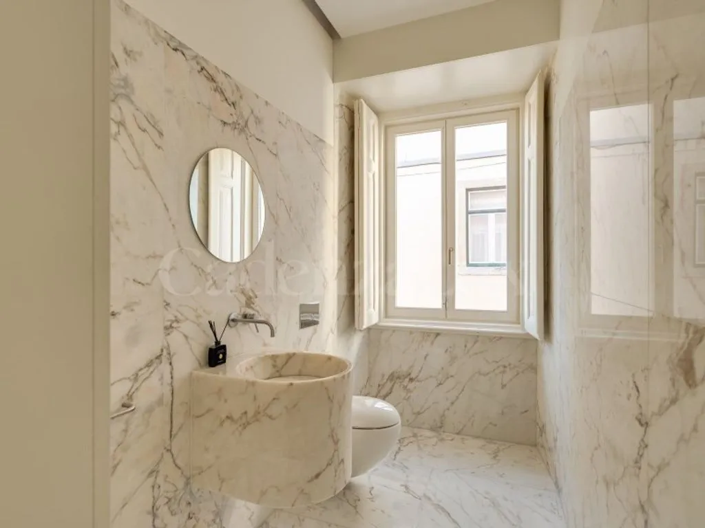Vannitoad - Luxury Flat with Private Pool in Lisbon