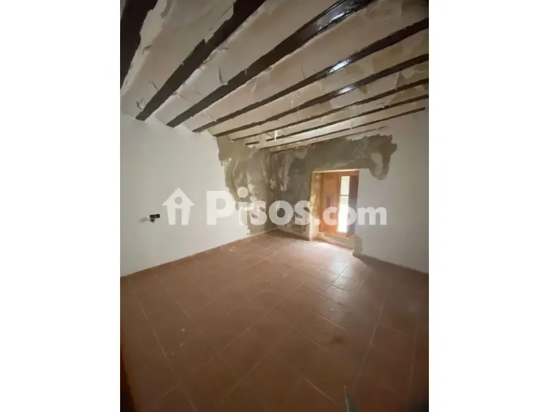 Toad - House for Renovation with Terrace in Vélez-Blanco