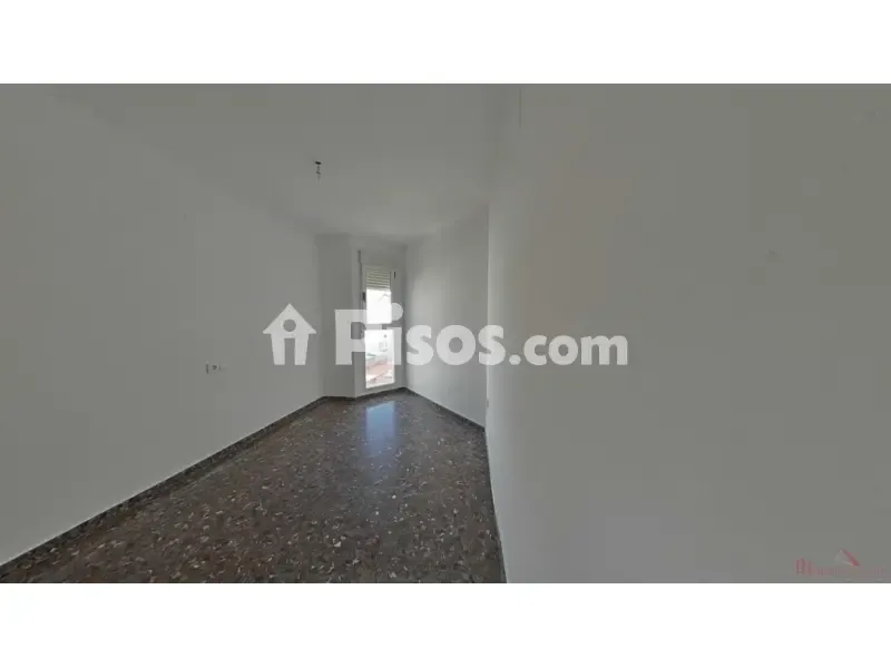 Toad - Apartment with Garage in Benicalap, Valencia