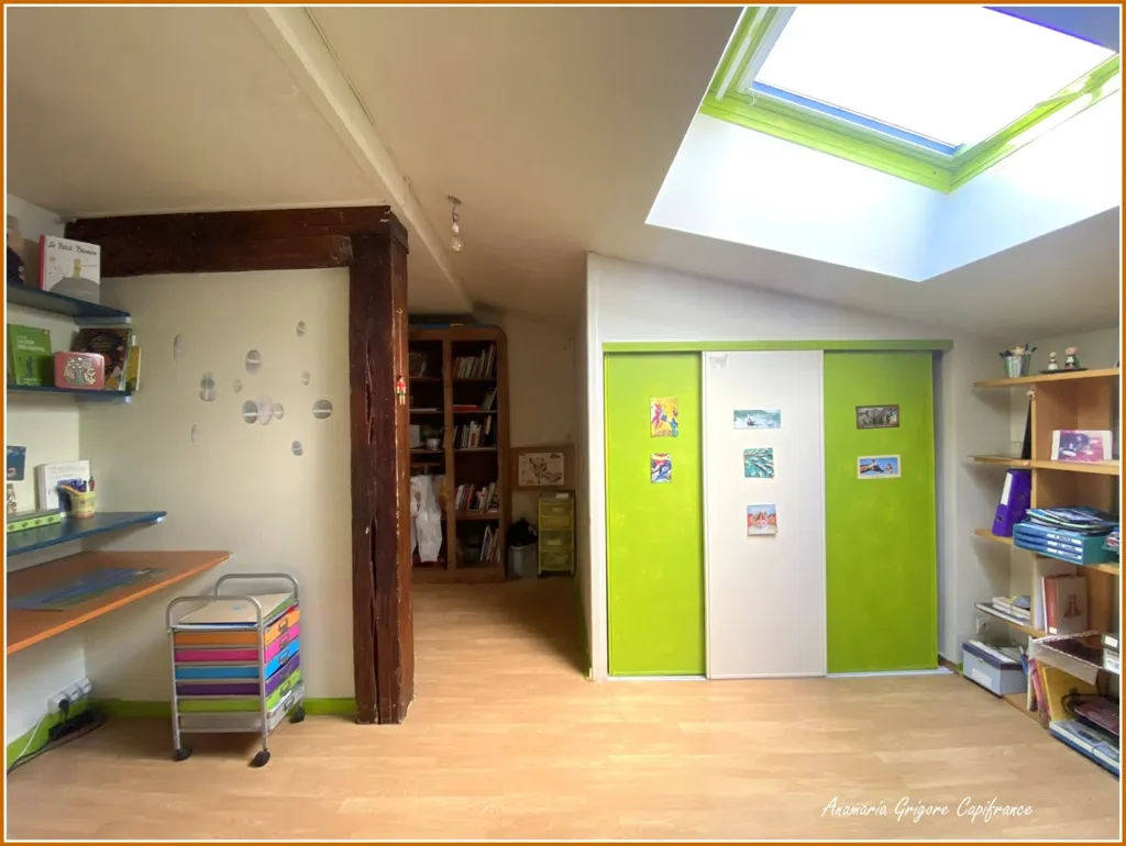 Kabinet - Triplex with Terrace in Courville-sur-Eure Centre