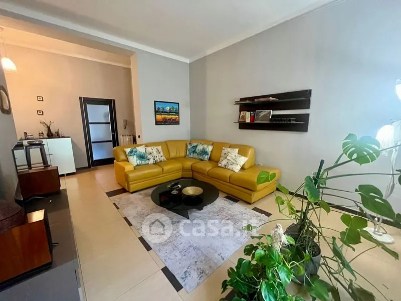 Elutuba - Rearranged Apartment with Balcony in Alessandria