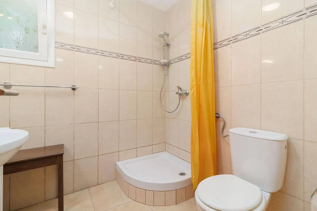 Bathrooms - Luxury House with Pool in Roses, Catalonia