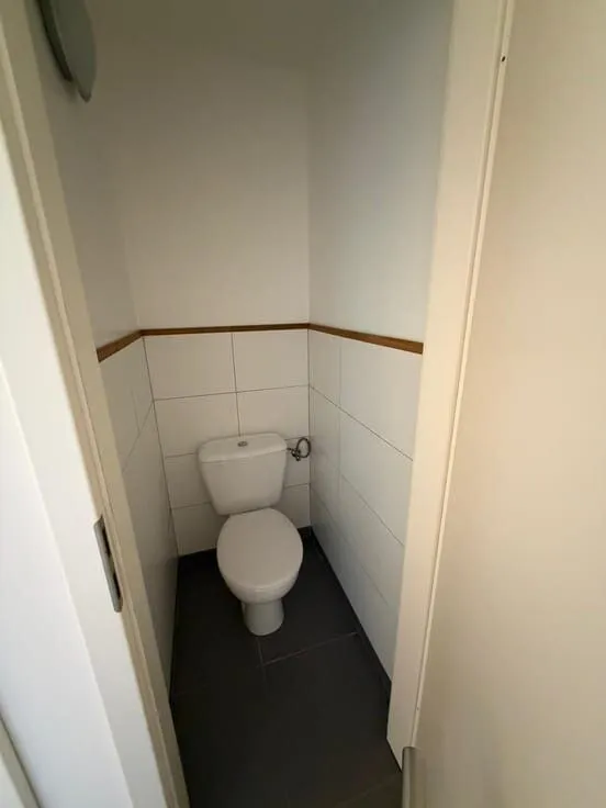 Vannitoad - Spacious Flat with Terrace in Houffalize