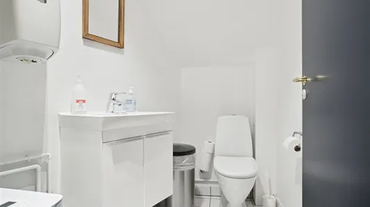 Salles de bain - Clinic in Prime Location, Ballerup