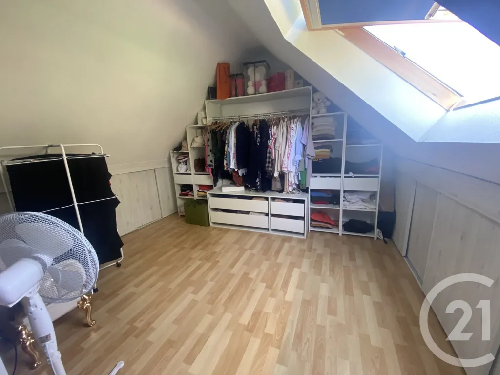Rooms - Furnished Flat with Parking in Arbouans