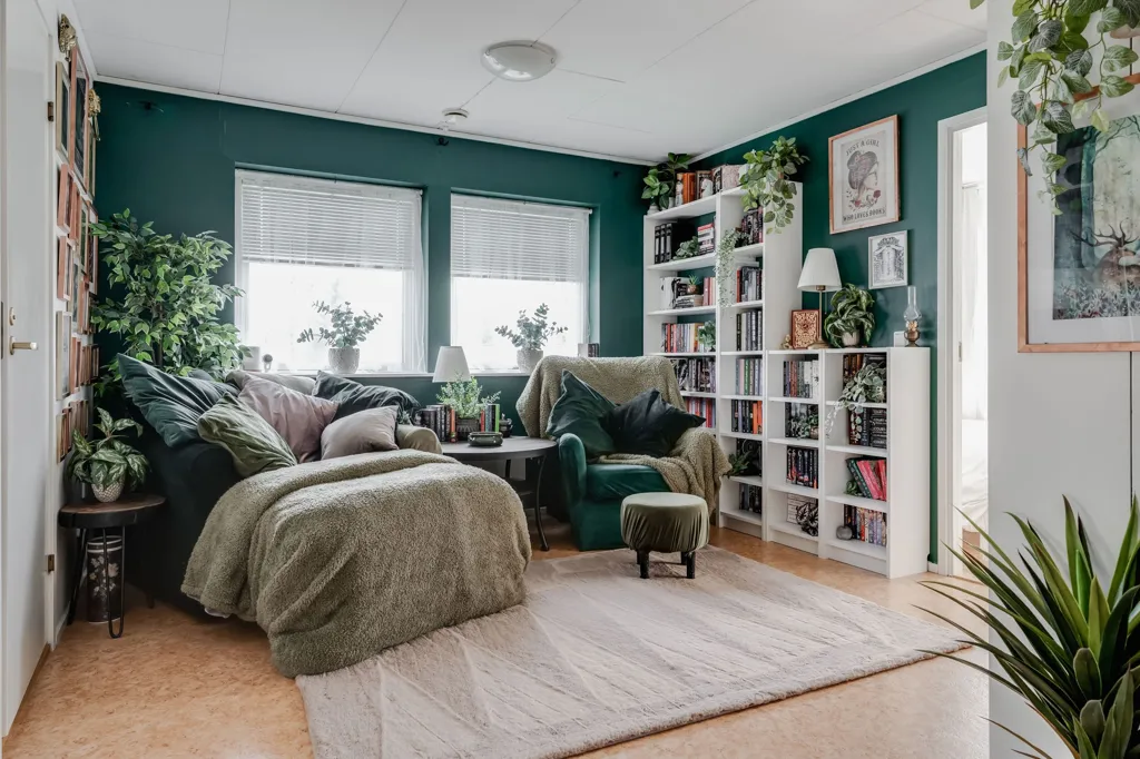 Living Room - Terraced House with Two Balconies in Dalsjöfors