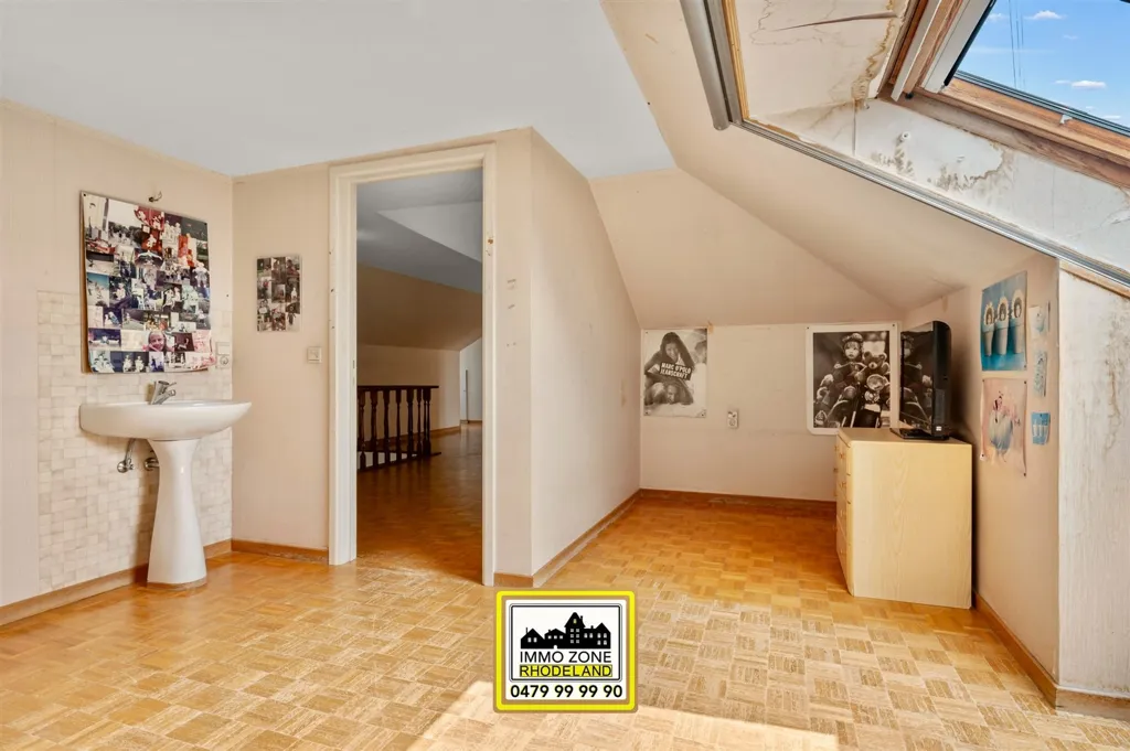 Pièces - Bungalow à rénover avec jardin à Zottegem