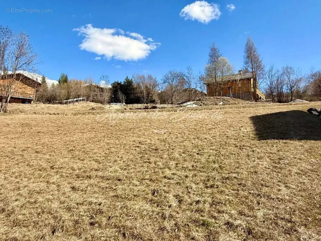 Giardino - Viabilised Plot with Mountain View in Enchastrayes