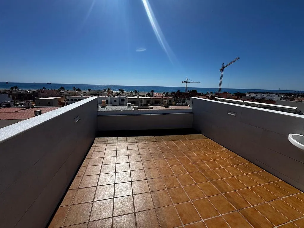 Terrasse - Semi-Detached House with Terrace in Las Marinas