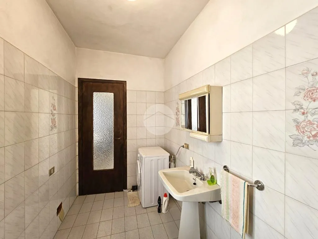 Salles de bain - Restored Villa with Private Garden in Torrazza Piemonte