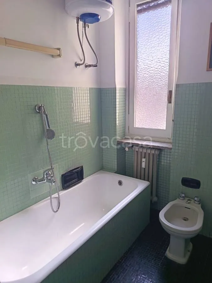 Salles de bain - Panoramic Apartment with Balcony in Crocetta, Turin