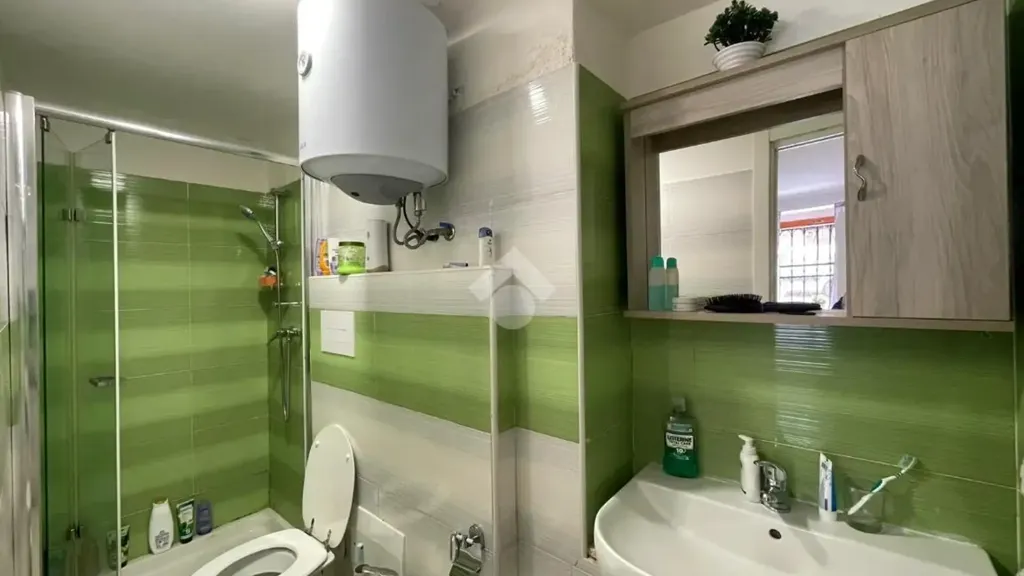 Salles de bain - Retrofitted Apartment in Cosenza Centre