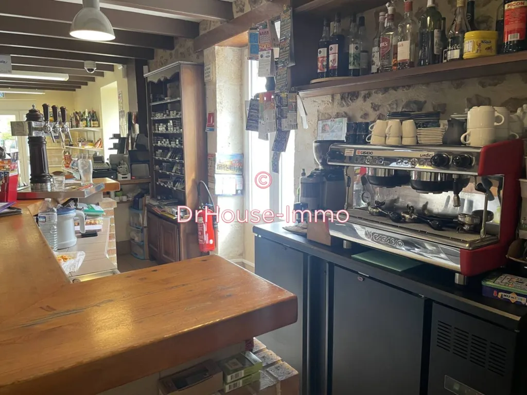 Toad - Commerce with Restaurant in Saint-Adjutory