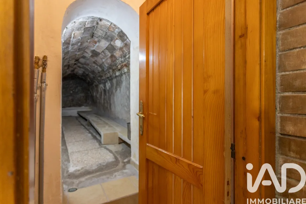 Pièces - Rustic Villa with Panoramic Views in Massignano
