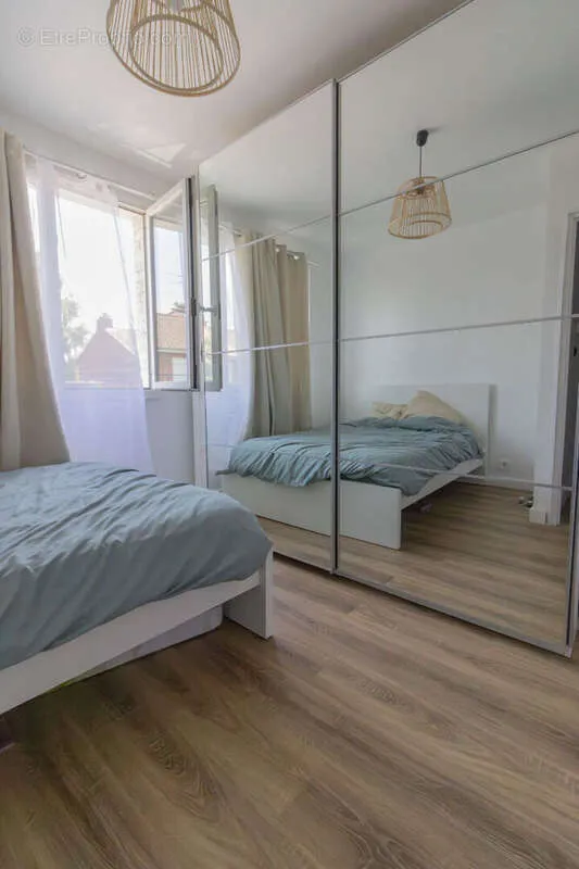 Chambres - Maison familiale avec jardin à Sequedin