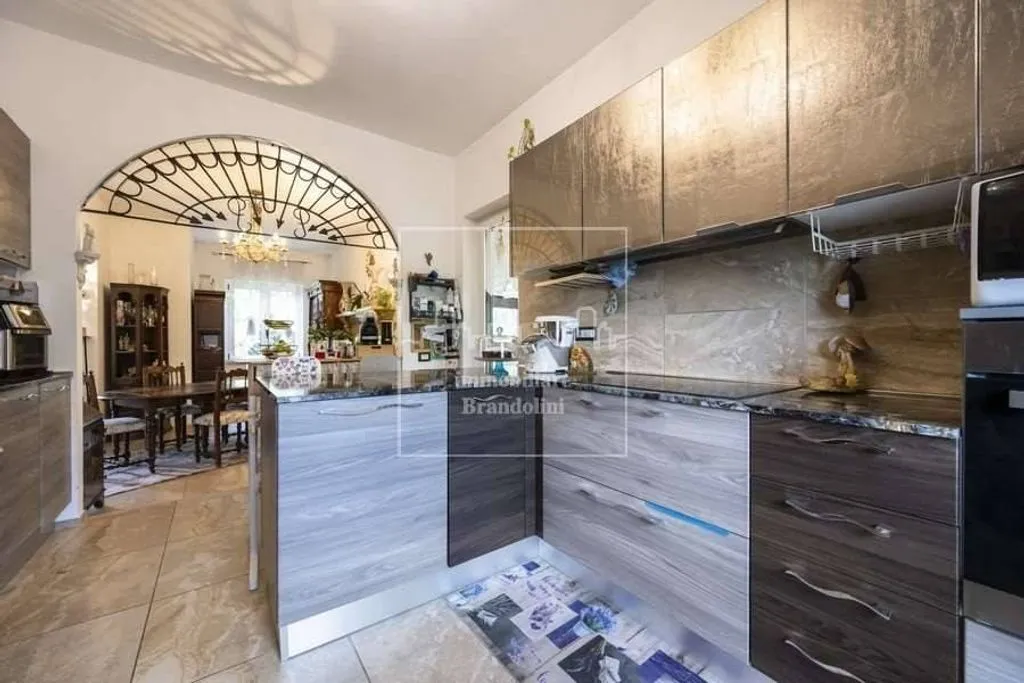 Cucina - Villa with Lake View in Gavirate