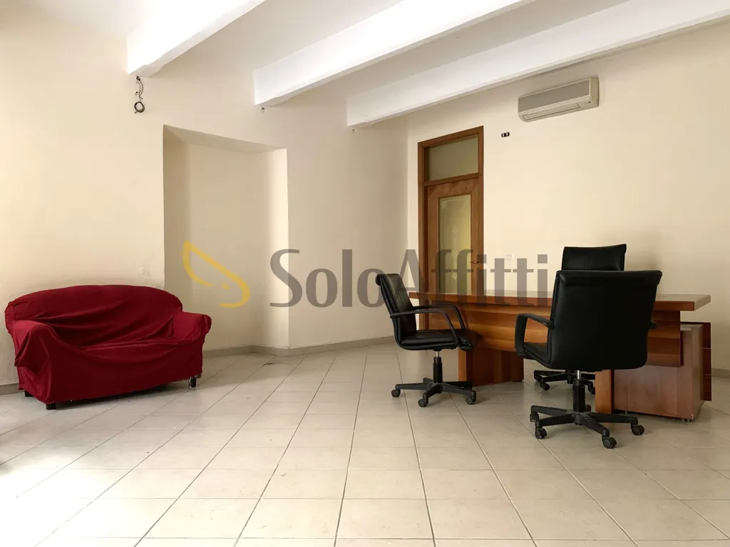 Kabinet - Office in Historic Centre, Catanzaro