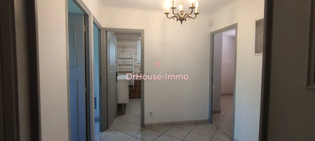 Hallway - Villa with Pool and Garden in Longages